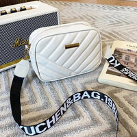Girl’s crossbody bag